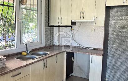 İşçievleri Onat Caddesi Üzerinde Satılık Daire