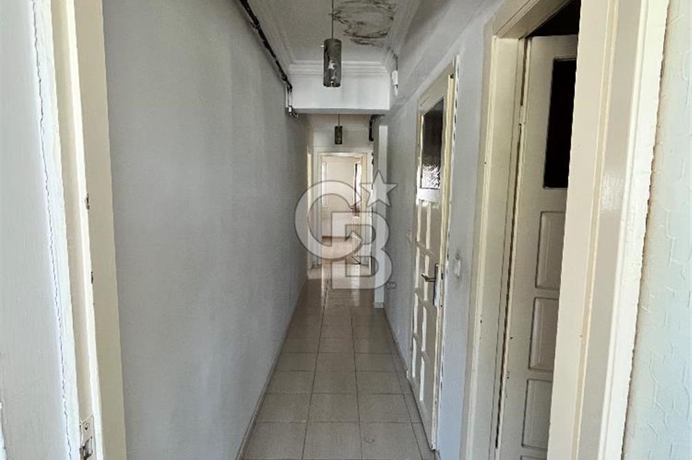 İşçievleri Onat Caddesi Üzerinde Satılık Daire