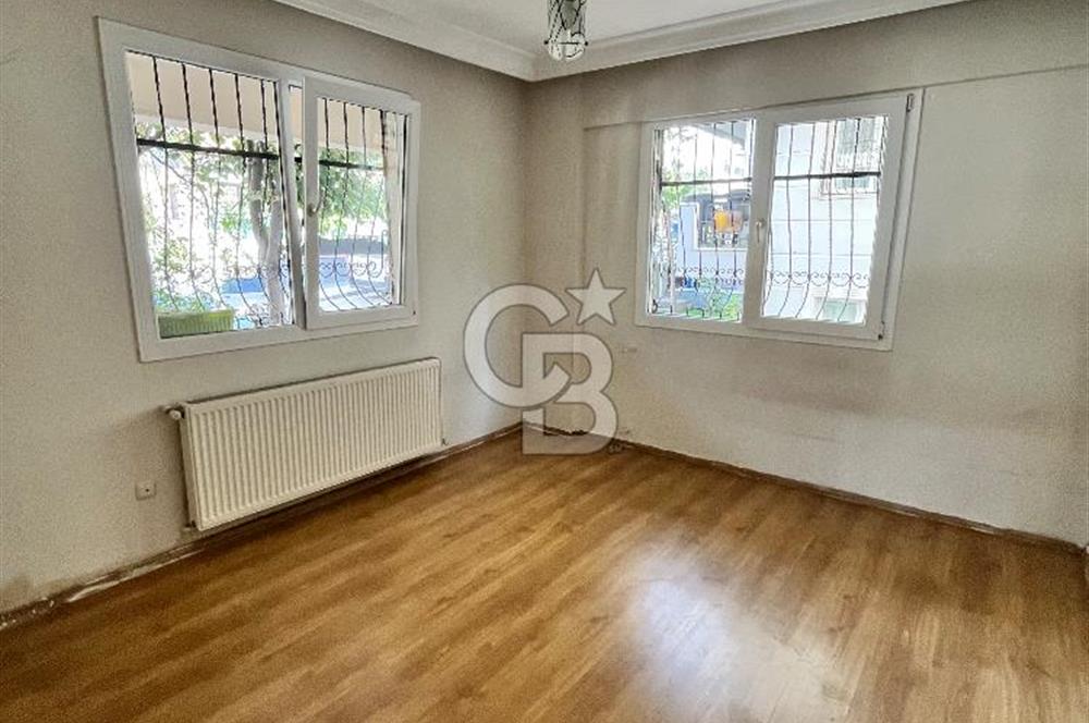 İşçievleri Onat Caddesi Üzerinde Satılık Daire