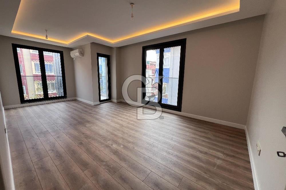 Ümraniye Esenevlerde Satılık Lüks Modern 2+1 Daire