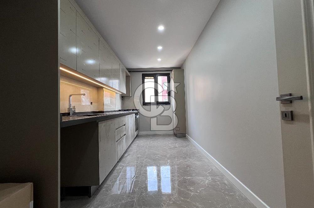 Ümraniye Esenevlerde Satılık Lüks Modern 2+1 Daire