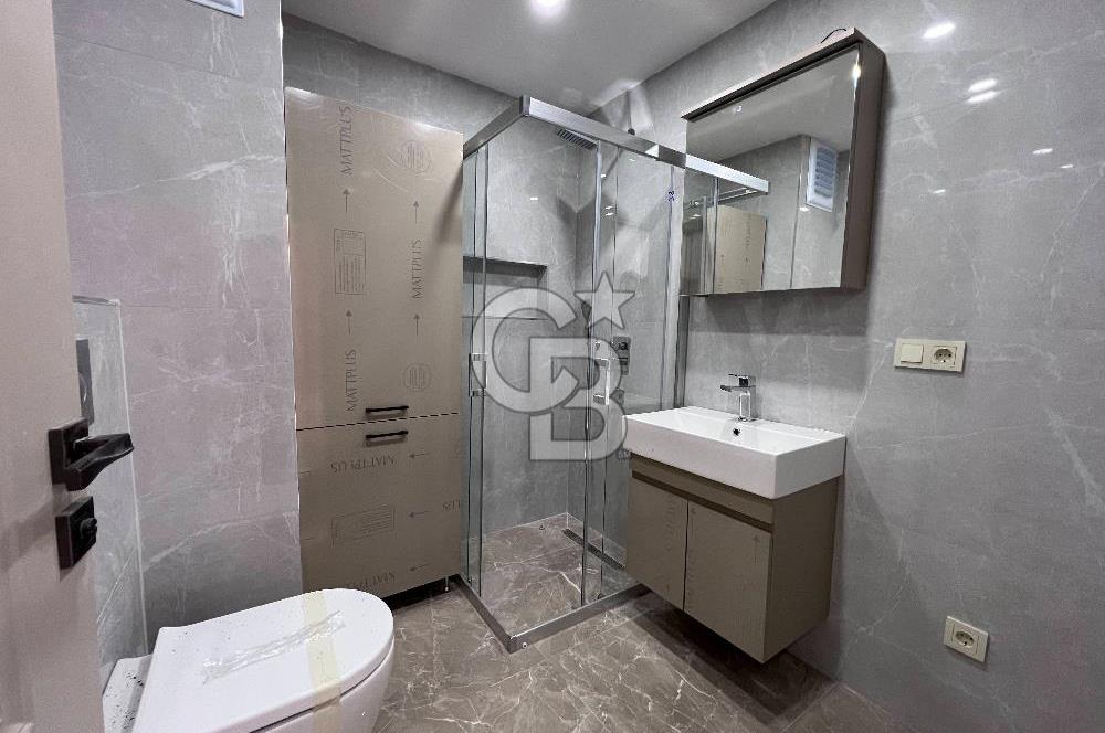 Ümraniye Esenevlerde Satılık Lüks Modern 2+1 Daire