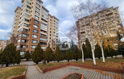 Yaşamkent Sitesinde 4+1 Kiralık Daire