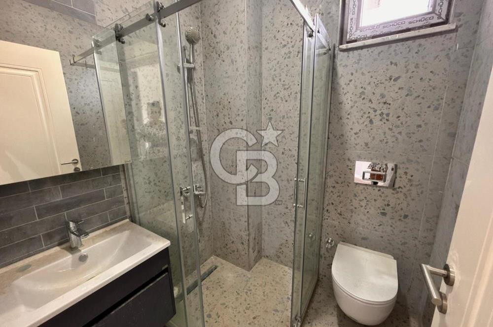 CB ENVOY | Kartepe Acısu'da Yatay Mimari Havuzlu 4+1 Lüks Villa