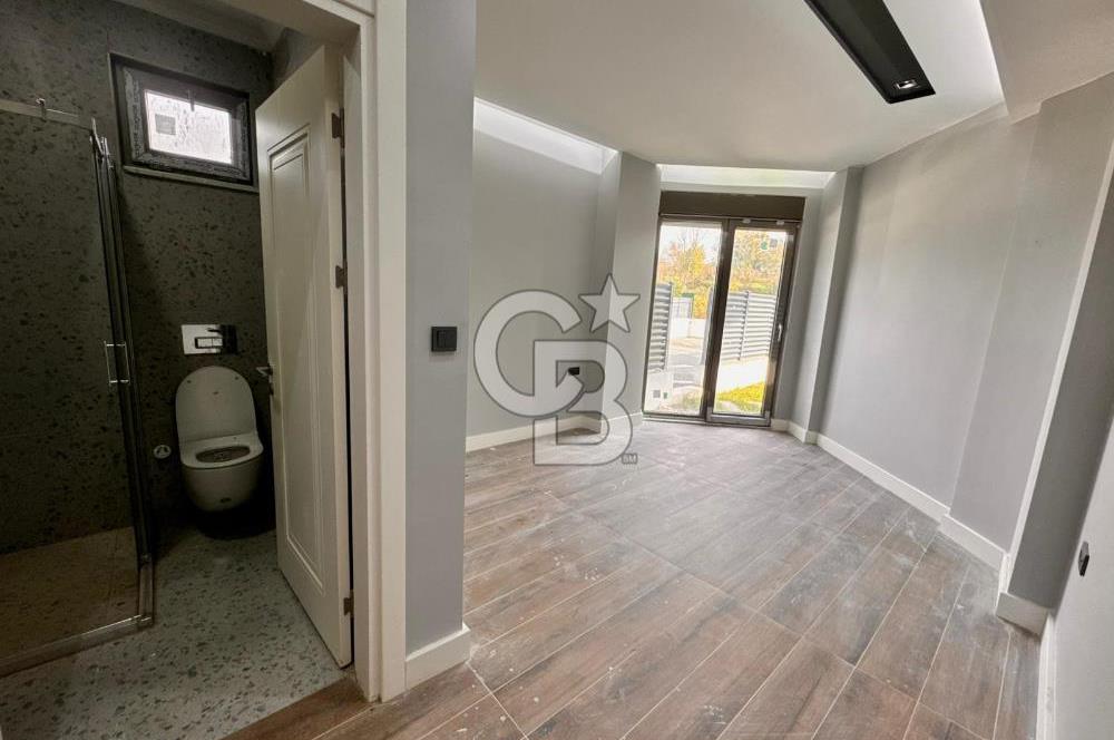 CB ENVOY | Kartepe Acısu'da Yatay Mimari Havuzlu 4+1 Lüks Villa