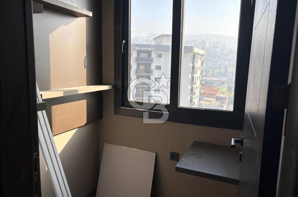 KATİP ÇELEBİ ÜNİVERSİTESİ YÜRÜME MESAFESİ