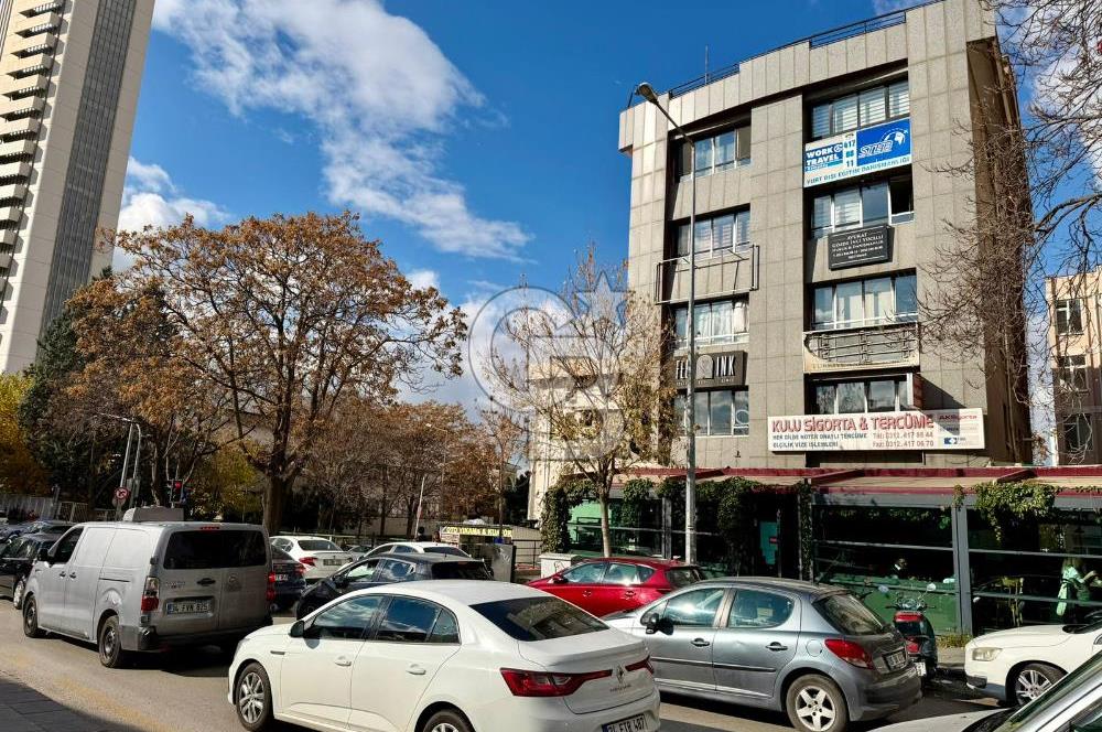 JOHN F. KENNEDY CAD. ÜZERİ SATILIK 1+1 OFİS & BÜRO