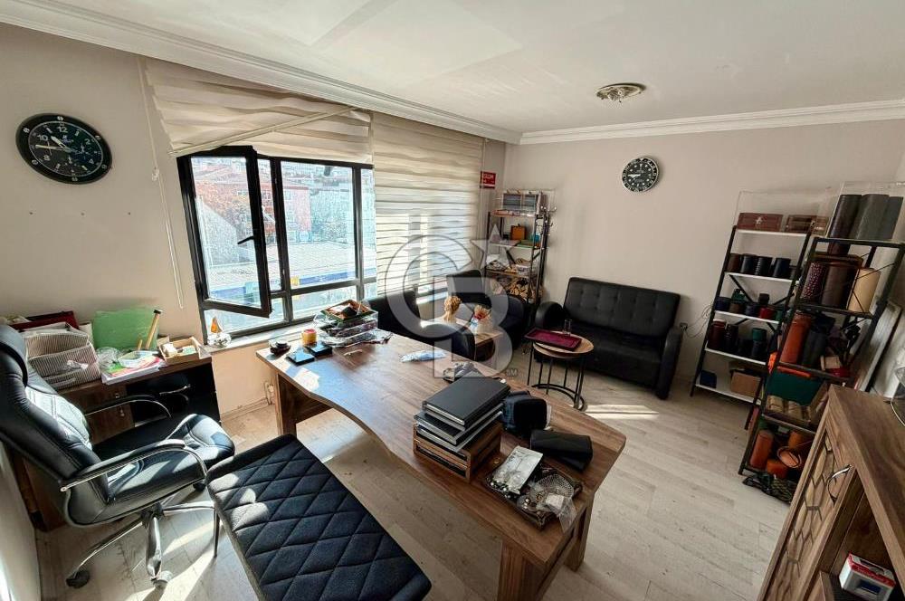 JOHN F. KENNEDY CAD. ÜZERİ SATILIK 1+1 OFİS & BÜRO