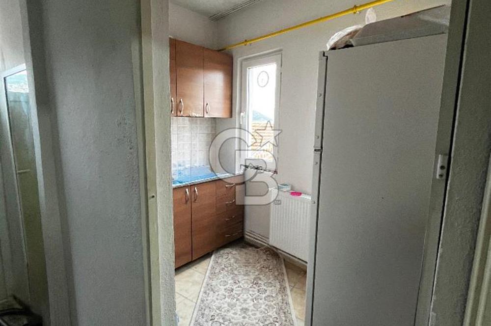 3 KATLI SATILIK YATIRIMLIK KİRA GETİRİSİ OLAN BİNA