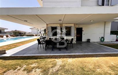 KUŞADASI SOĞUCAKTA OLİVE GARDEN SİTESİNDE SATILIK 3+1 VİLLA