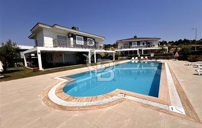 KUŞADASI SOĞUCAKTA OLİVE GARDEN SİTESİNDE SATILIK 3+1 VİLLA