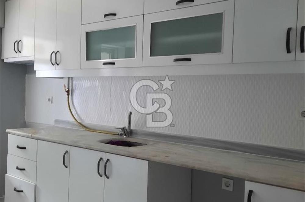 Koşuyolu'nda Site İçinde 3+1 Ara Kat Daire