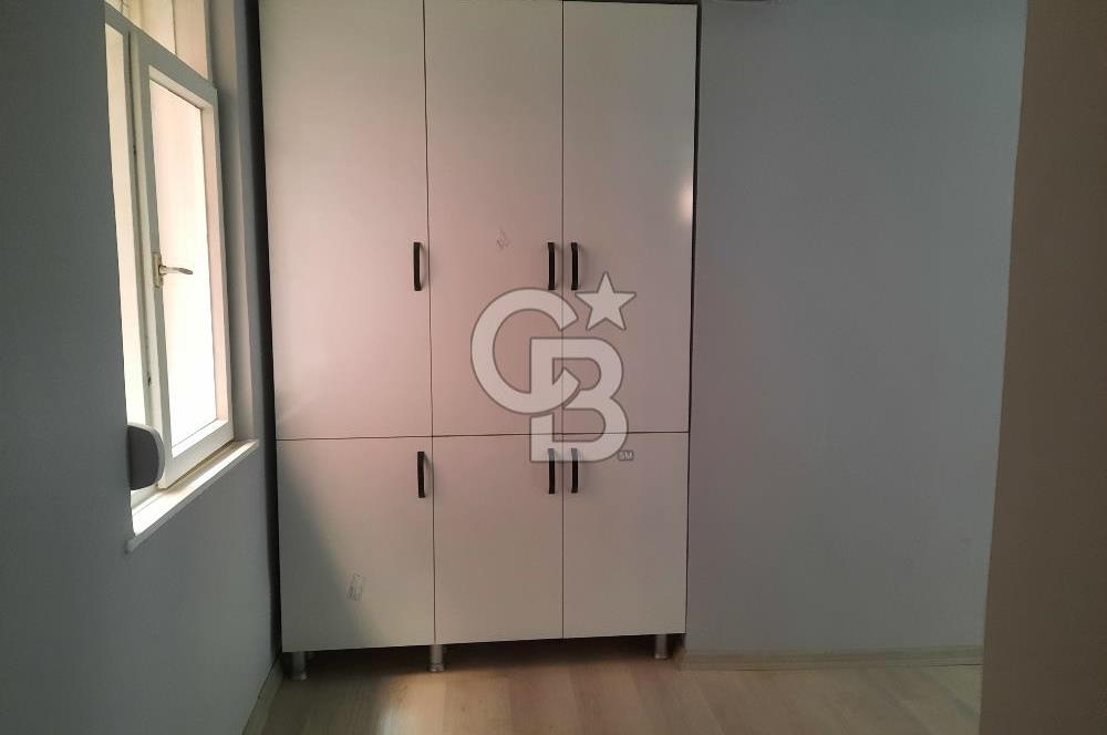 Koşuyolu'nda Site İçinde 3+1 Ara Kat Daire