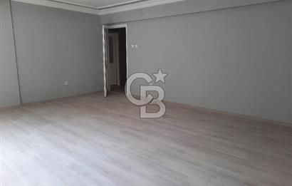 Koşuyolu'nda Site İçinde 3+1 Ara Kat Daire