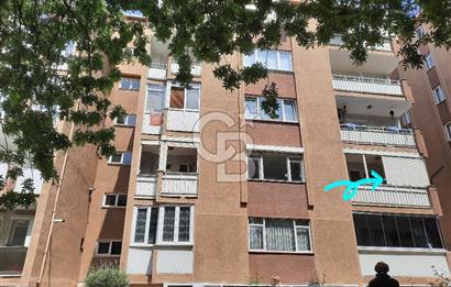 Koşuyolu'nda Site İçinde 3+1 Ara Kat Daire