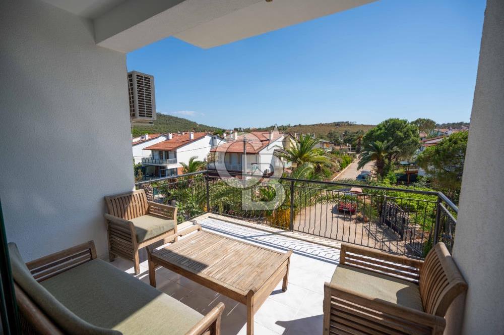 Ayvalık Sarımsaklıda Deniz Manzaralı Daire