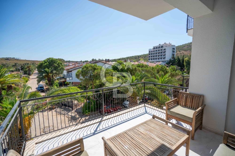 Ayvalık Sarımsaklıda Deniz Manzaralı Daire