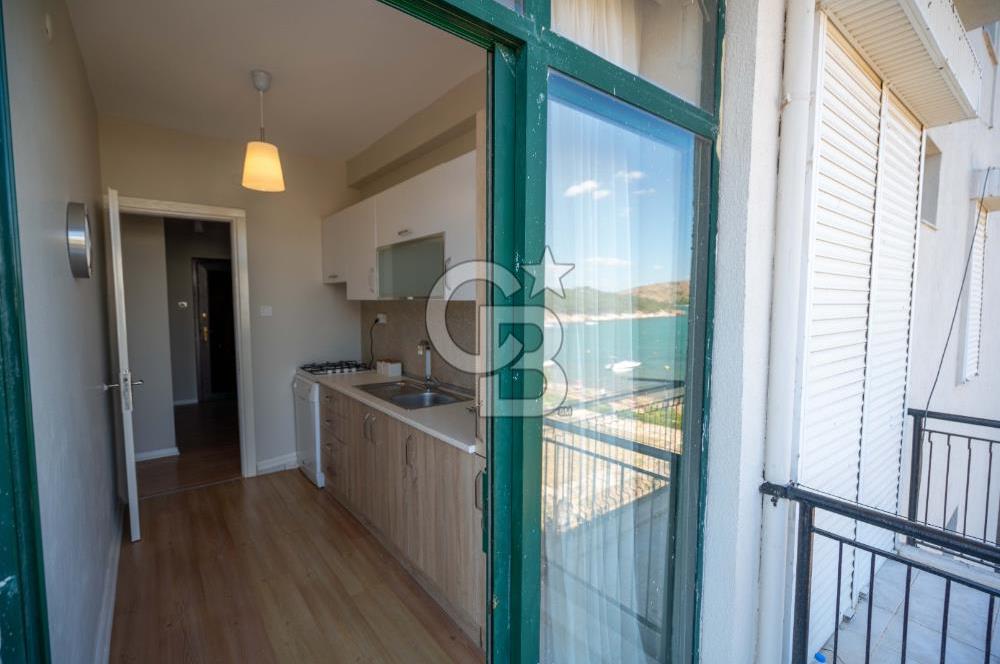 Ayvalık Sarımsaklıda Deniz Manzaralı Daire