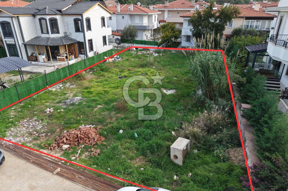 Ayvalık Sefaçamlıkta 3 Kat İmarlı 456 m² Villa Arsası