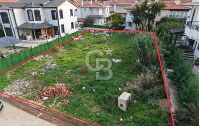 Ayvalık Sefaçamlıkta 3 Kat İmarlı 456 m² Villa Arsası