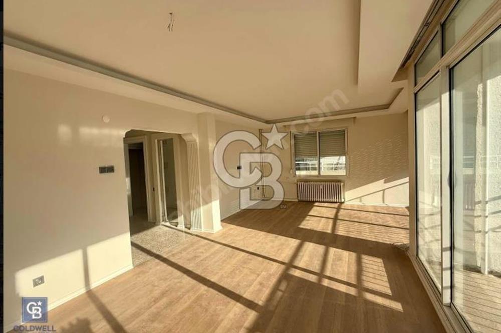 Alsancak Gül Sokakta Reyhan Karşısı Modern ve Şık 3+1 Daire