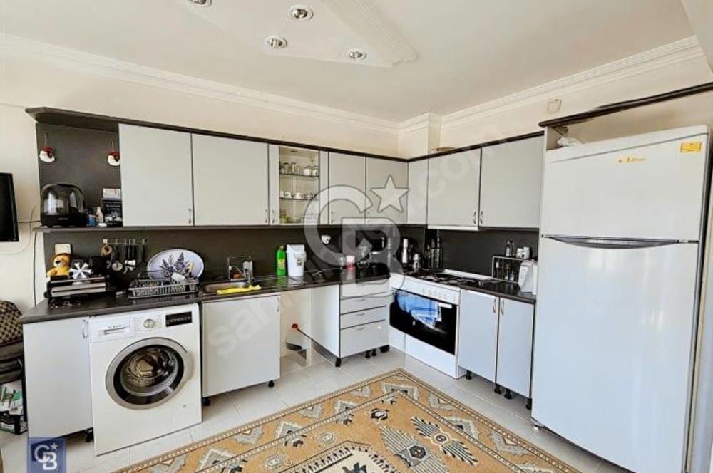 Eski Foça nın En Güzel Yerinde Satılık 2+1 Bakımlı Daire