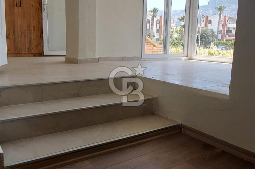 YEŞİLOVACIK ALTIN ORKİDE SİTESİ SATILIK 2+1 VİLLA DENİZE SIFIR