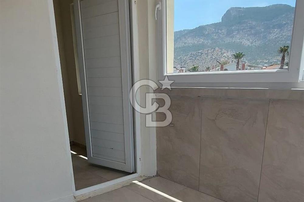 YEŞİLOVACIK ALTIN ORKİDE SİTESİ SATILIK 2+1 VİLLA DENİZE SIFIR