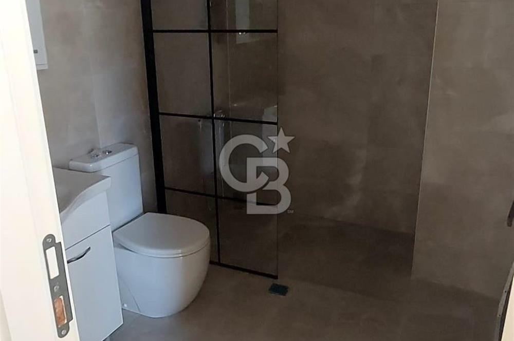 YEŞİLOVACIK ALTIN ORKİDE SİTESİ SATILIK 2+1 VİLLA DENİZE SIFIR