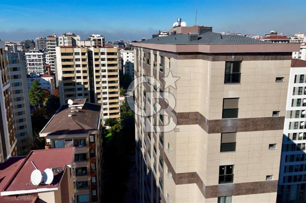 FENERBAHÇE'DE BALKONLU,DENİZ MANZARALI 4+1 145 M2 NET SIFIR !!!