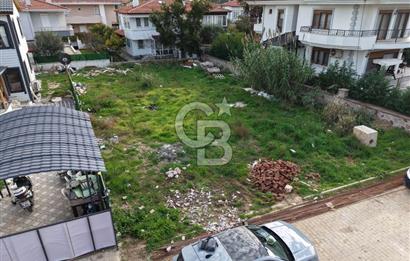 Ayvalık Sefaçamlıkta 3 Kat İmarlı 456 m² Villa Arsası