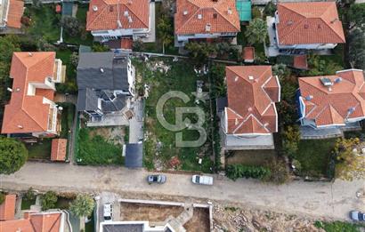 Ayvalık Sefaçamlıkta 3 Kat İmarlı 456 m² Villa Arsası