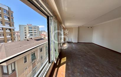 FENERBAHÇE'DE BALKONLU,DENİZ MANZARALI 4+1 145 M2 NET SIFIR !!!