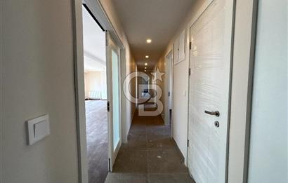 FENERBAHÇE'DE BALKONLU,DENİZ MANZARALI 4+1 145 M2 NET SIFIR !!!