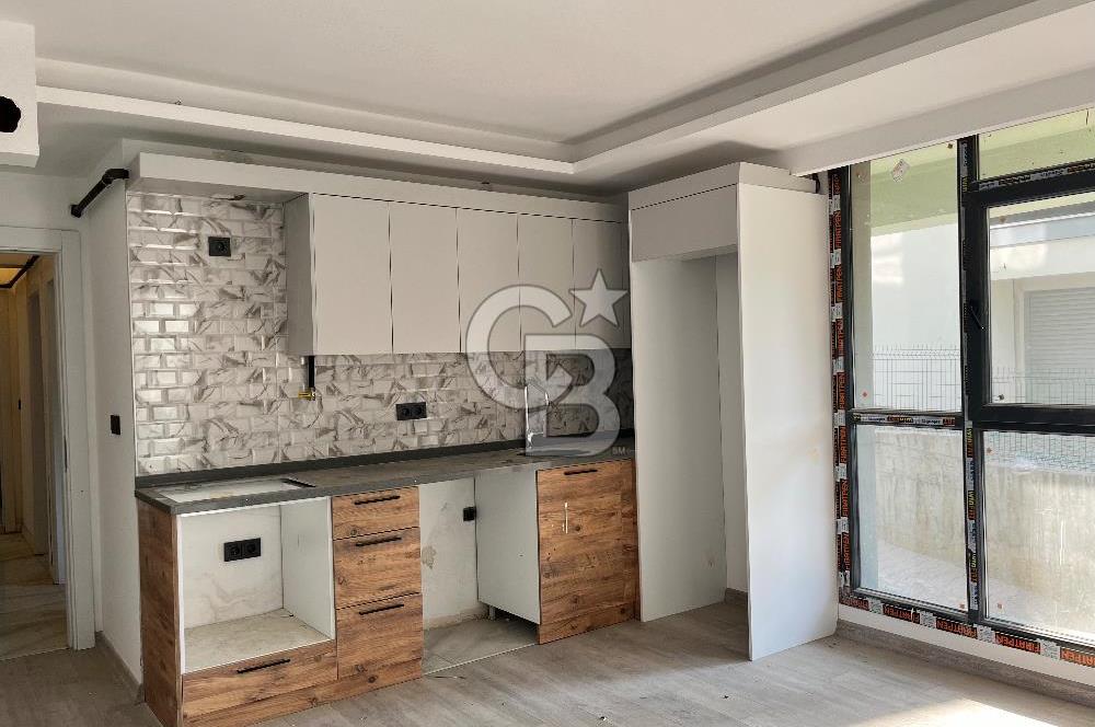 Bayraklı körfez Mahallesi’nde satılık 2 + 1 daire