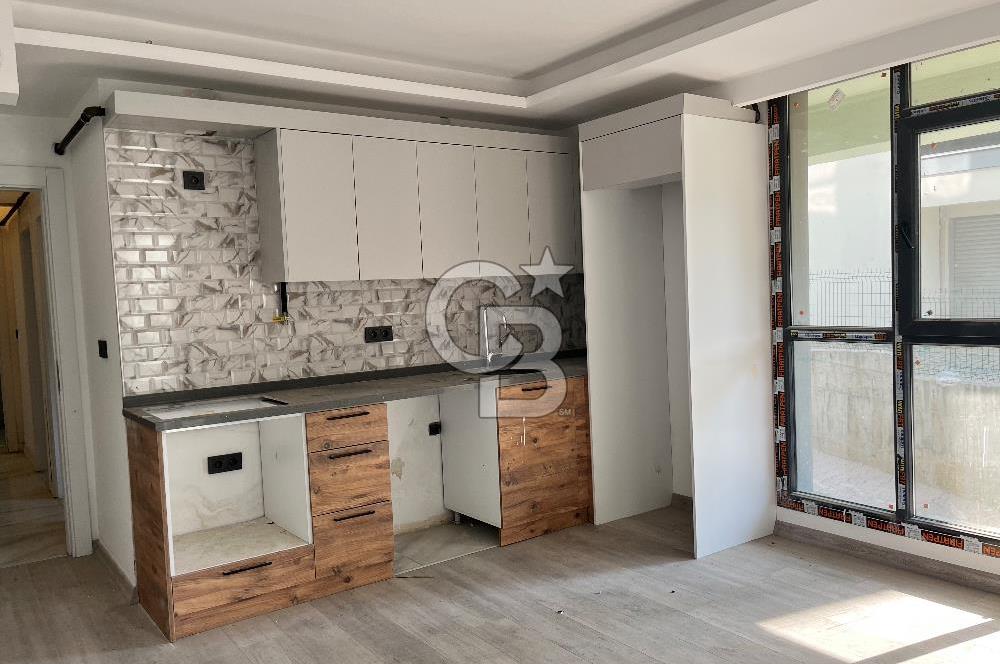 Bayraklı körfez Mahallesi’nde satılık 2 + 1 daire