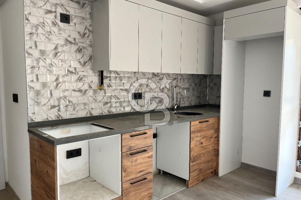 Bayraklı körfez Mahallesi’nde satılık 2 + 1 daire