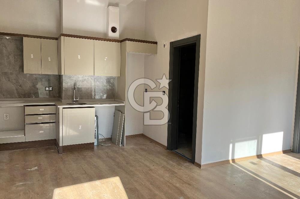 Karşıyaka İmbatlı’da satılık ofis