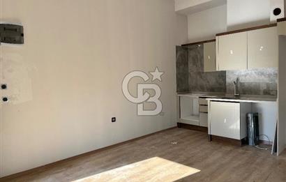 Karşıyaka İmbatlı’da satılık ofis