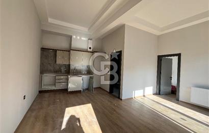 Karşıyaka İmbatlı’da satılık ofis