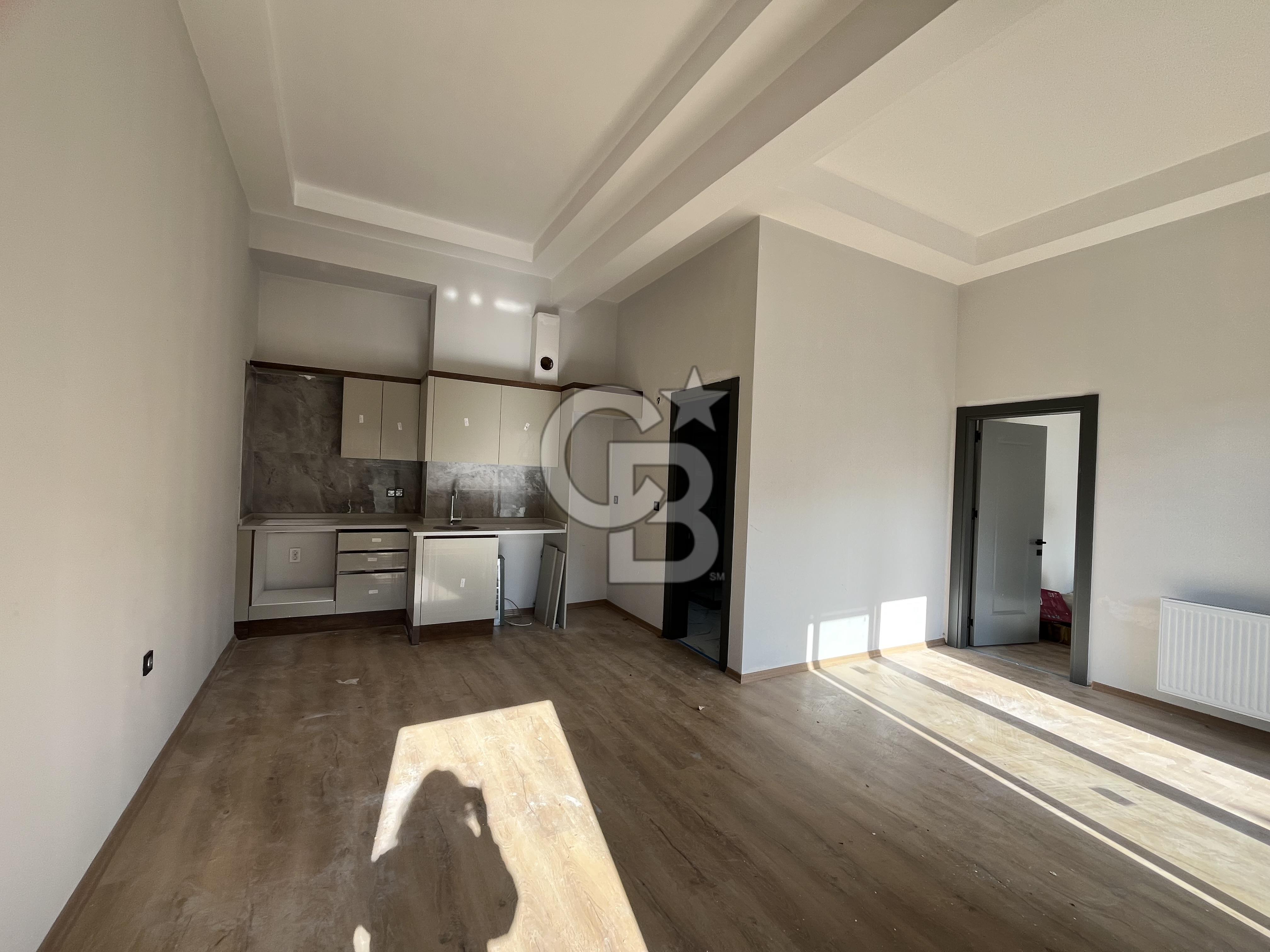 Karşıyaka İmbatlı’da satılık ofis