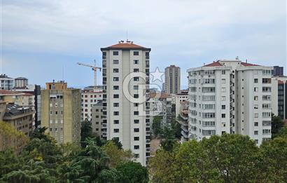 Oramiral Kemal Kayacan sokakta geniş ferah 3+1 