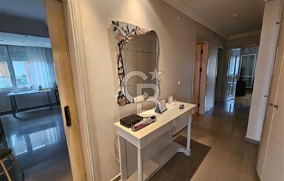 Oramiral Kemal Kayacan sokakta geniş ferah 3+1 