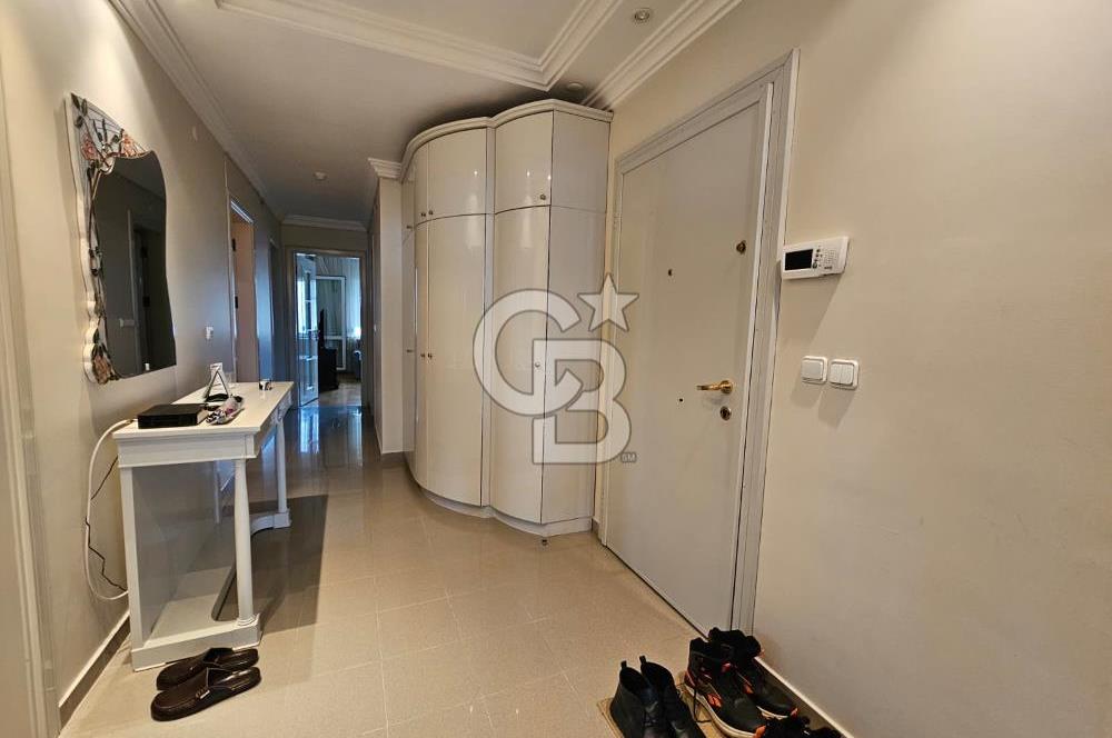 Oramiral Kemal Kayacan sokakta geniş ferah 3+1 