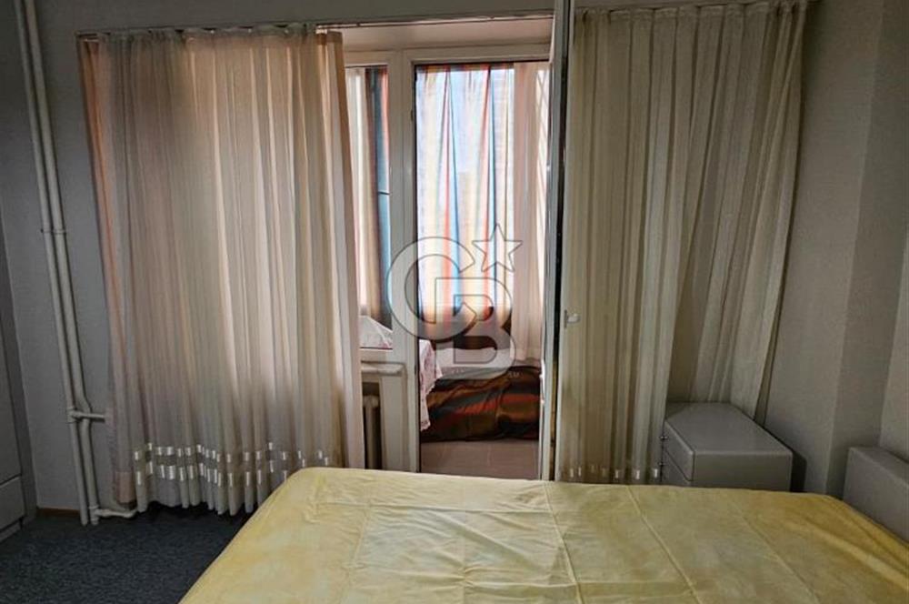 Oramiral Kemal Kayacan sokakta geniş ferah 3+1 