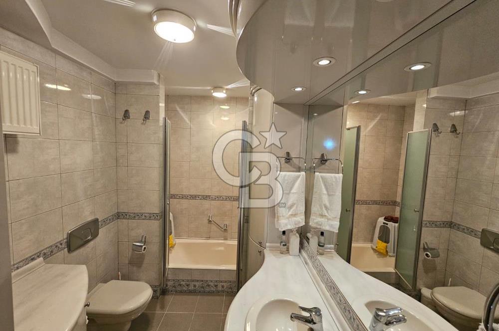 Oramiral Kemal Kayacan sokakta geniş ferah 3+1 