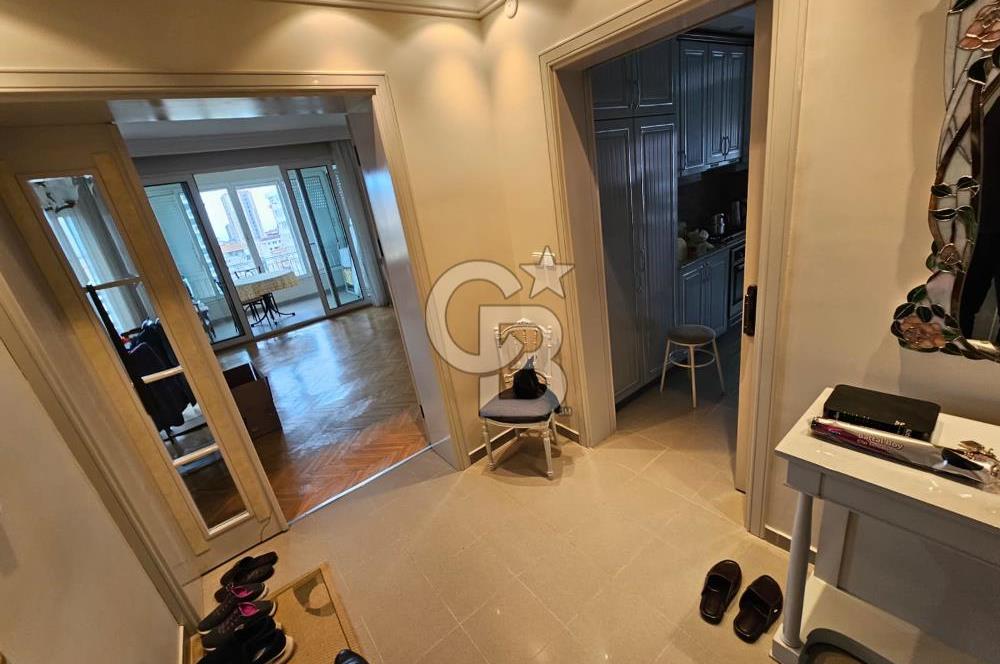 Oramiral Kemal Kayacan sokakta geniş ferah 3+1 