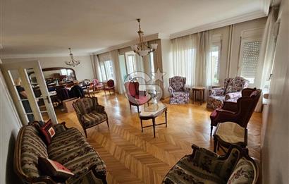 Oramiral Kemal Kayacan sokakta geniş ferah 3+1 