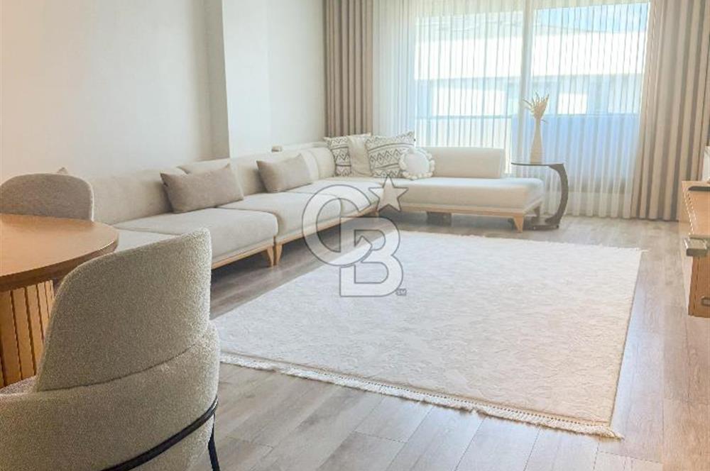 Gaziemir de Merkezi Konumda Satılık Çift Cepheli Geniş 3+1 Daire