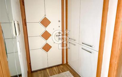 Gaziemir de Merkezi Konumda Satılık Çift Cepheli Geniş 3+1 Daire